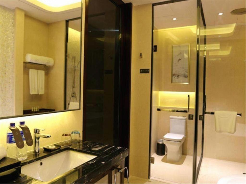 Beijing Grand Skylight International Hotel Екстериор снимка
