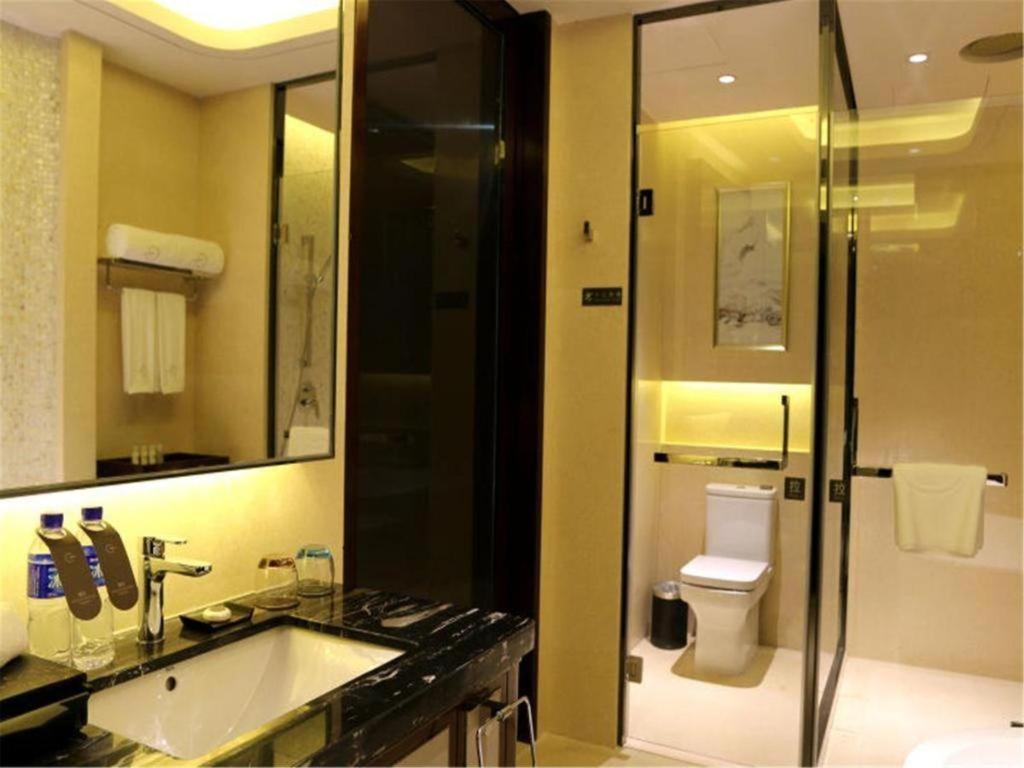 Beijing Grand Skylight International Hotel Екстериор снимка