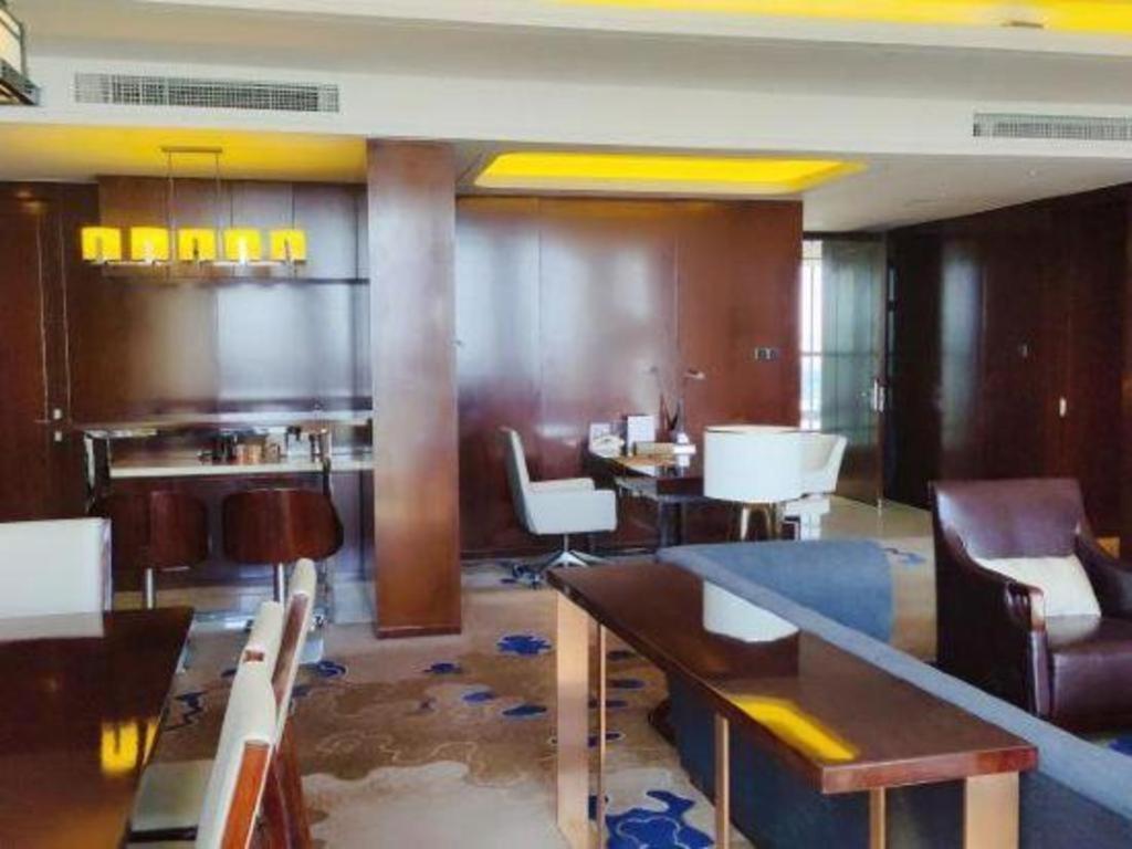 Beijing Grand Skylight International Hotel Екстериор снимка